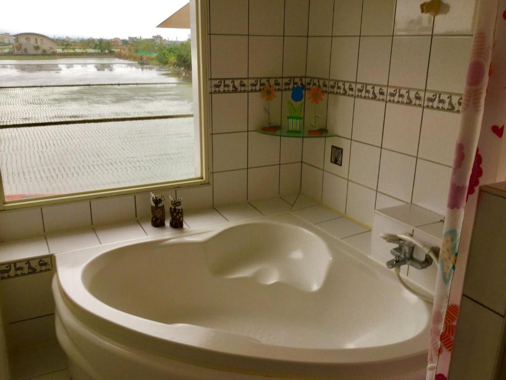 Sunny Villa Homestay - Quadruple Room With Bath