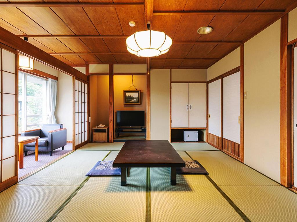 伊東 園 ホテル 浅間 の 湯