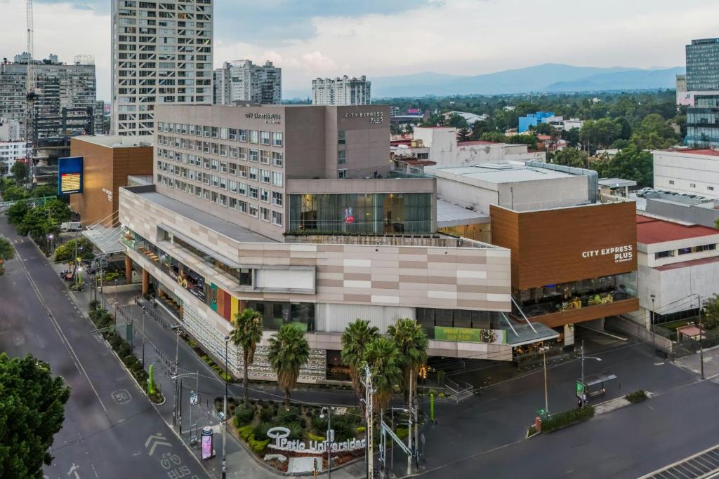 Exterior at City Express Plus by Marriott Ciudad de México Patio Universidad