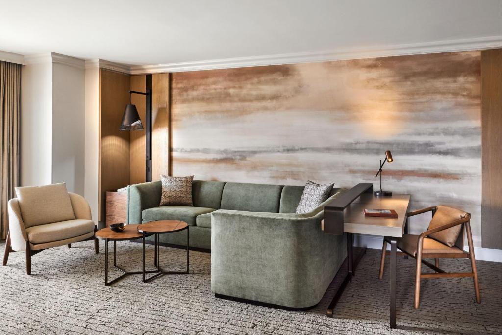 JW Marriott Phoenix Desert Ridge Resort & Spa - 
