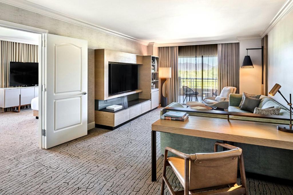 JW Marriott Phoenix Desert Ridge Resort & Spa - 