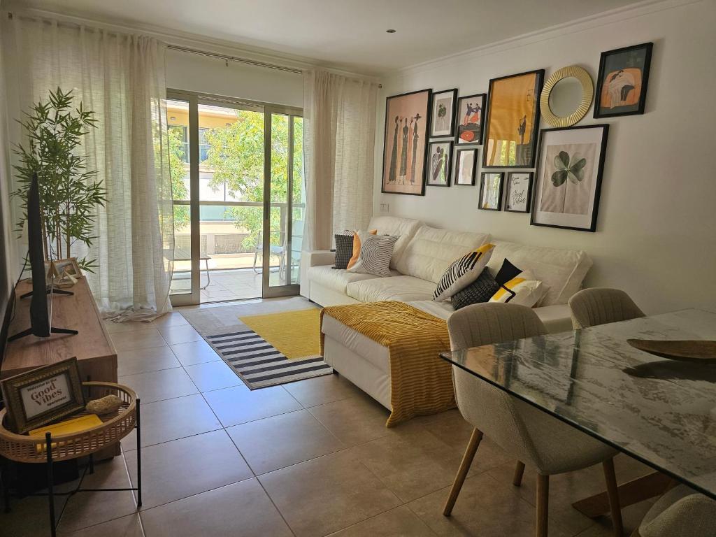 Good Vibes Apartment