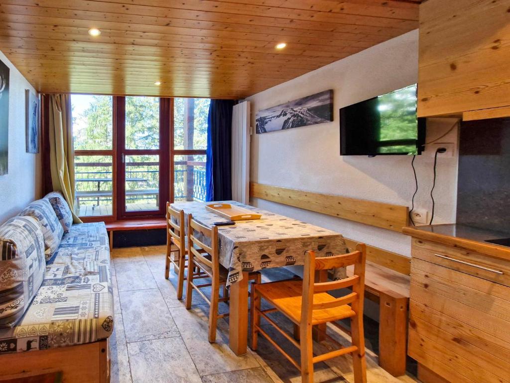Duplex 2 pièces pour 5 pers. aux Arcs 1800, balcon et Wifi - FR-1-411-47