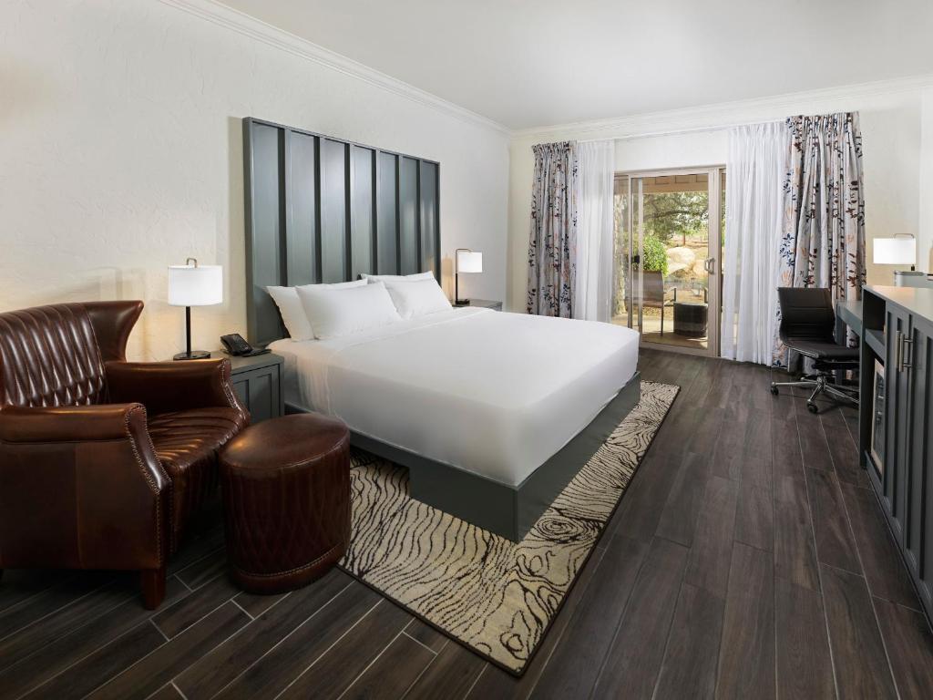 Temecula Creek Inn - 