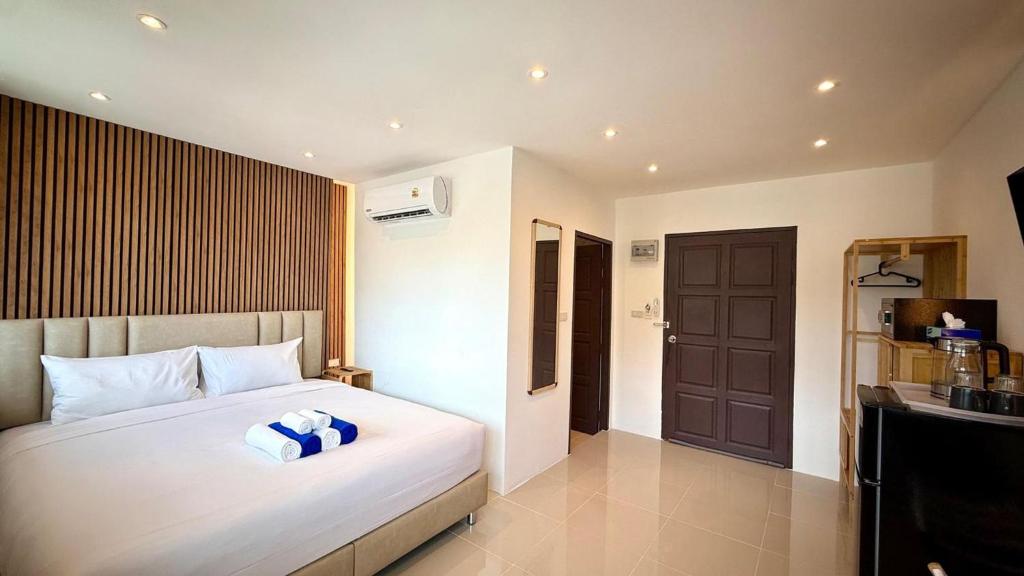 امکانات Time Out Beachfront Suites - تصویر ۴