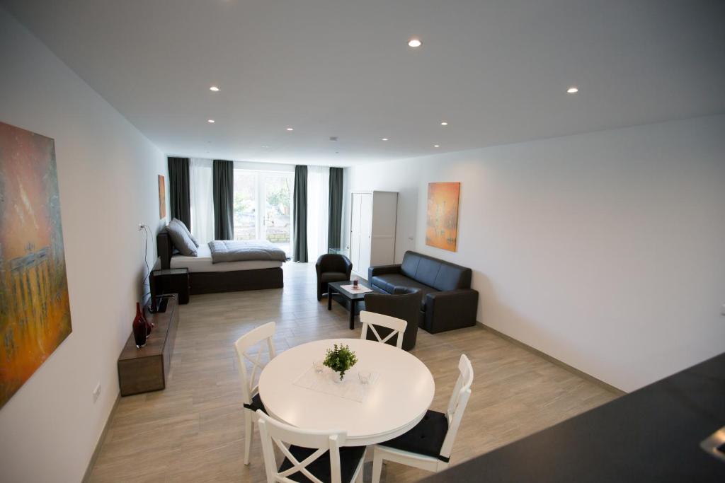 Wassersport-Appartements am Stößensee - 2