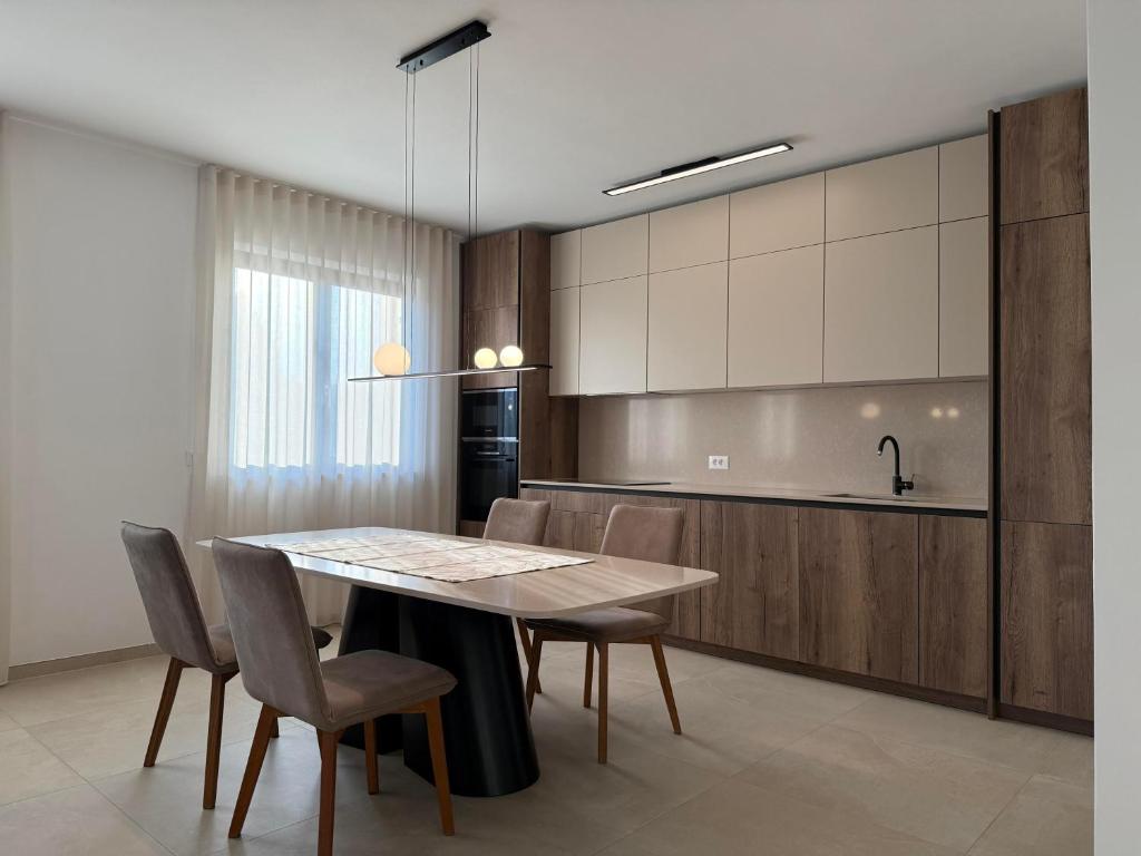 Apartments Robi 2