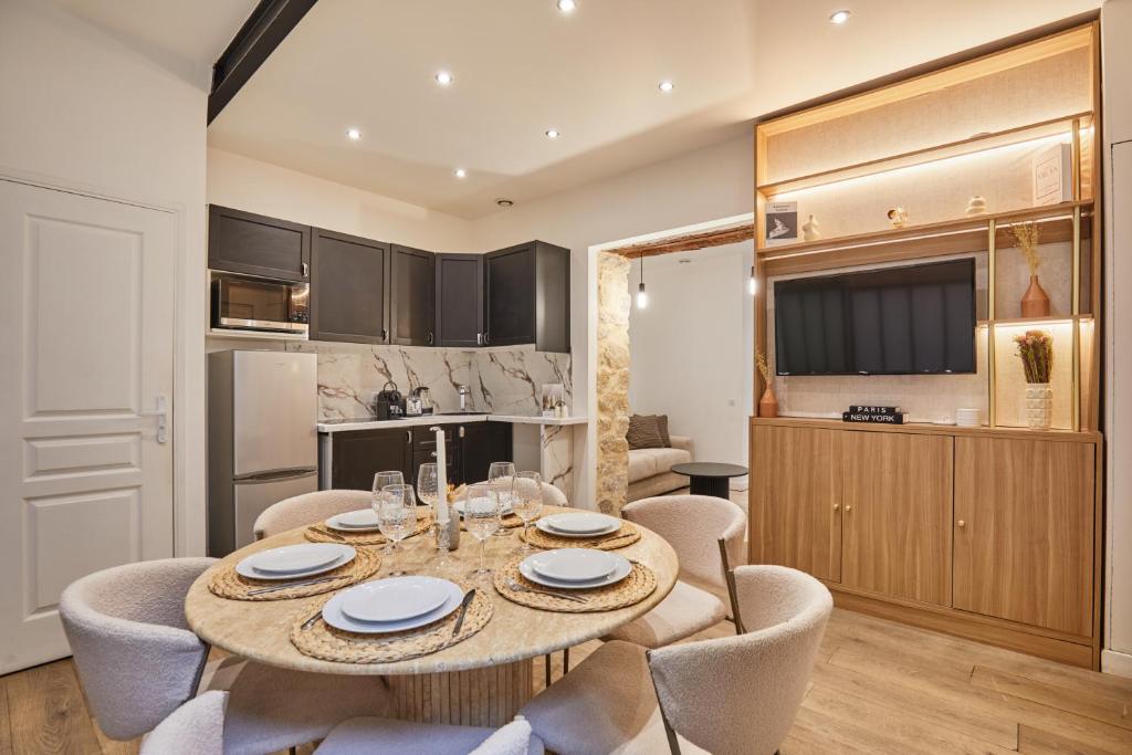 Sublime apartment in the heart of Paris 8 people FBMAR4