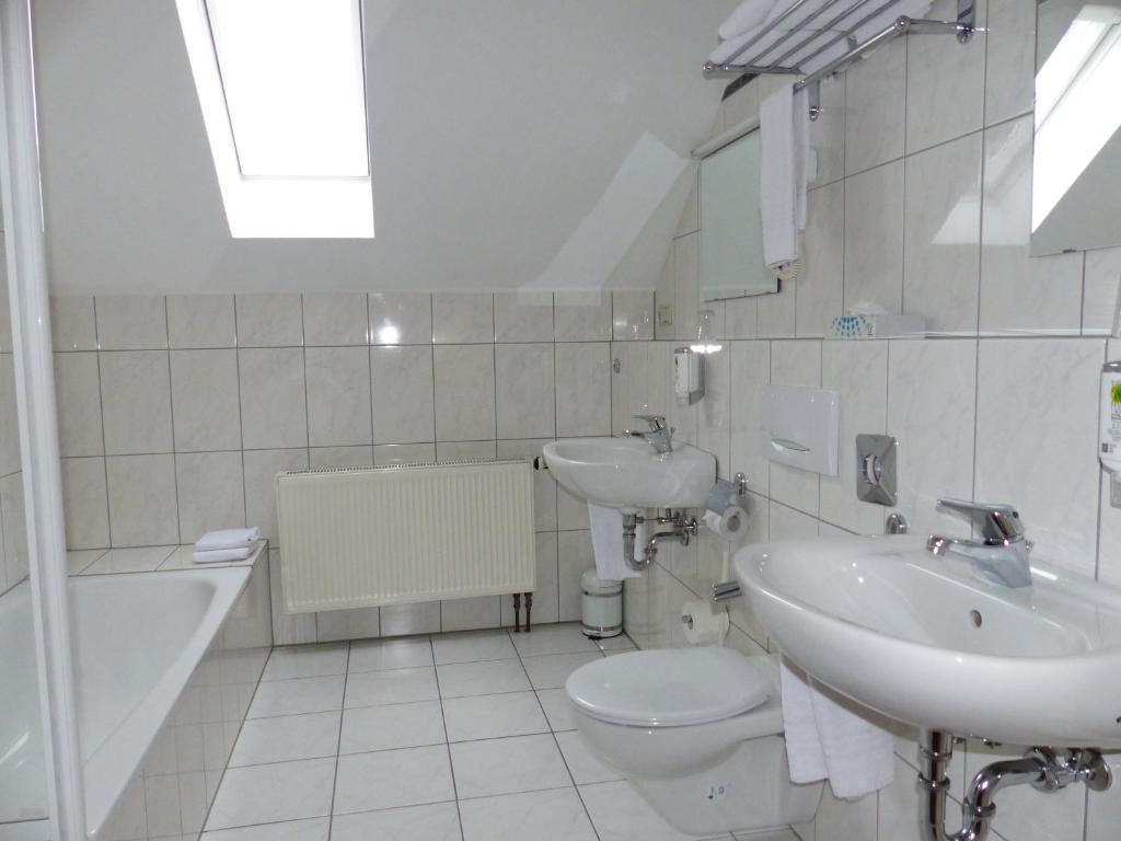 Koupelna v ubytování Hotel Aggertal