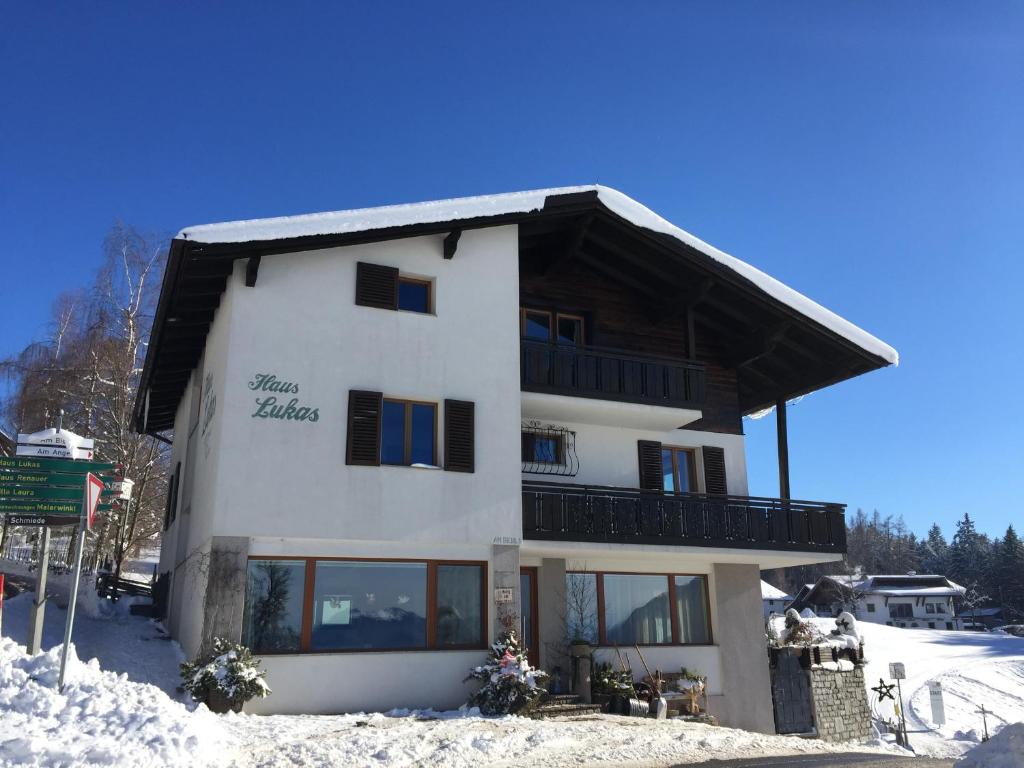 Fotografia z galérie ubytovania Haus Lukas v destinácii Seefeld in Tirol