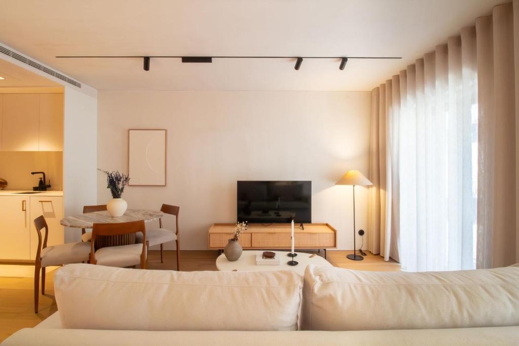 Verde Almada Downtown Metro Luxury Stay