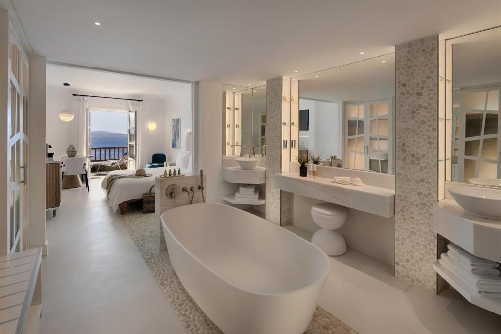 Mykonos Grand Hotel & Resort photo 2