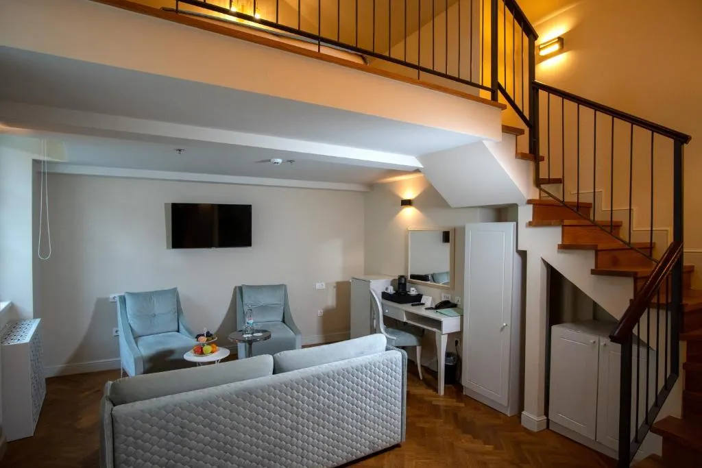 Duplex Suite
