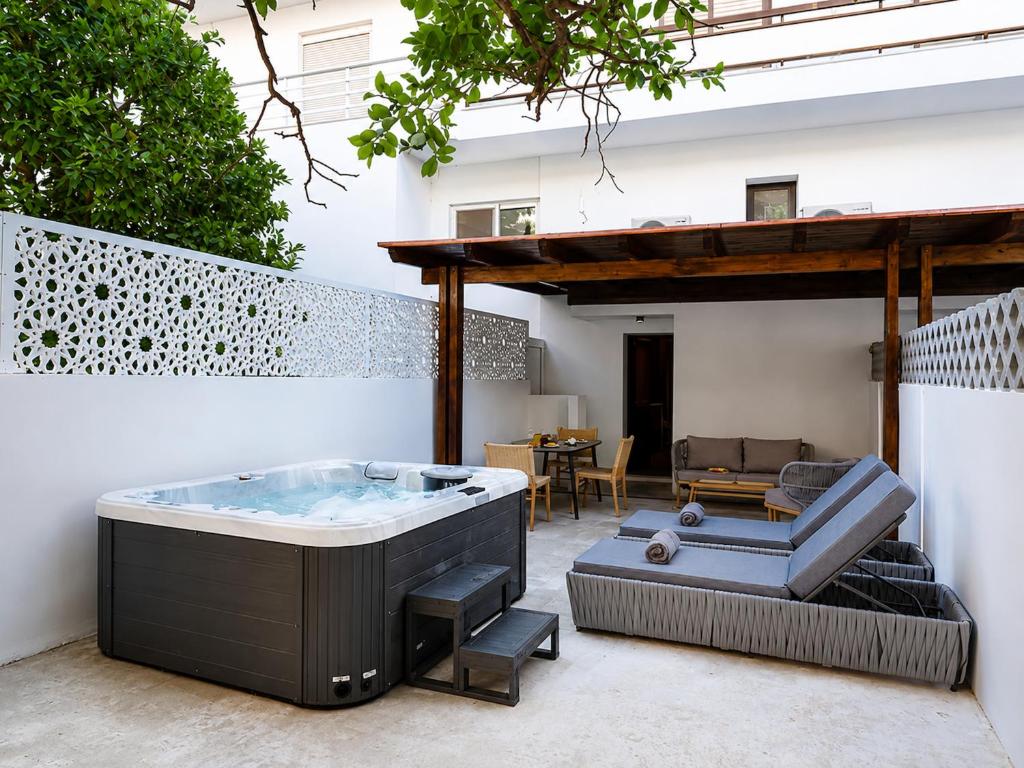 Pathos Urban Living Rhodes Town