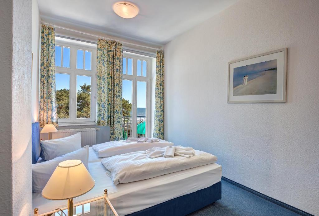 Haus Seeblick Hotel Garni & Ferienwohnungen - Apartement Met 3 Kamers Met Uitzicht Op Zee