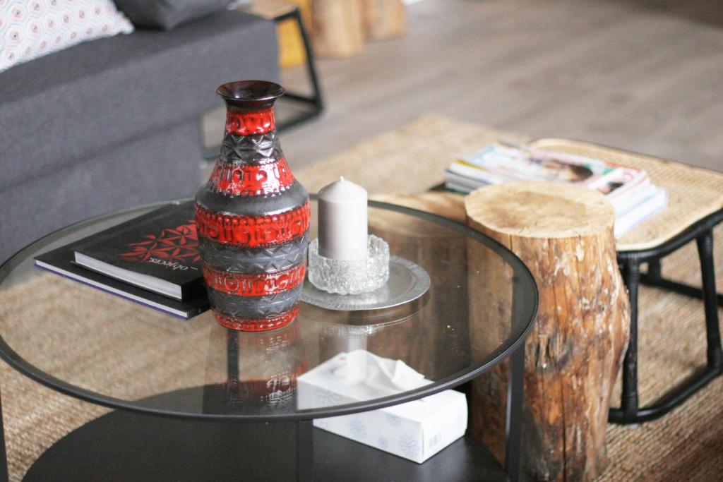 Posedenie v ubytovaní Family Friendly Chalet - Central with Beautiful Mountain Views