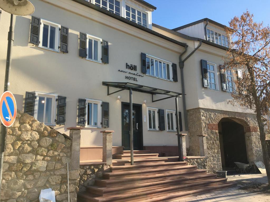 Budova, kde se hotel nachází