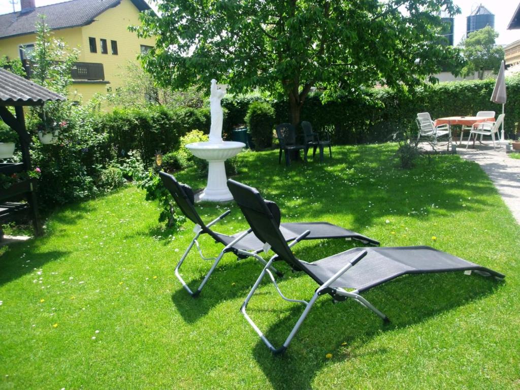Vonkajšia záhrada v ubytovaní Haus Stuttgart
