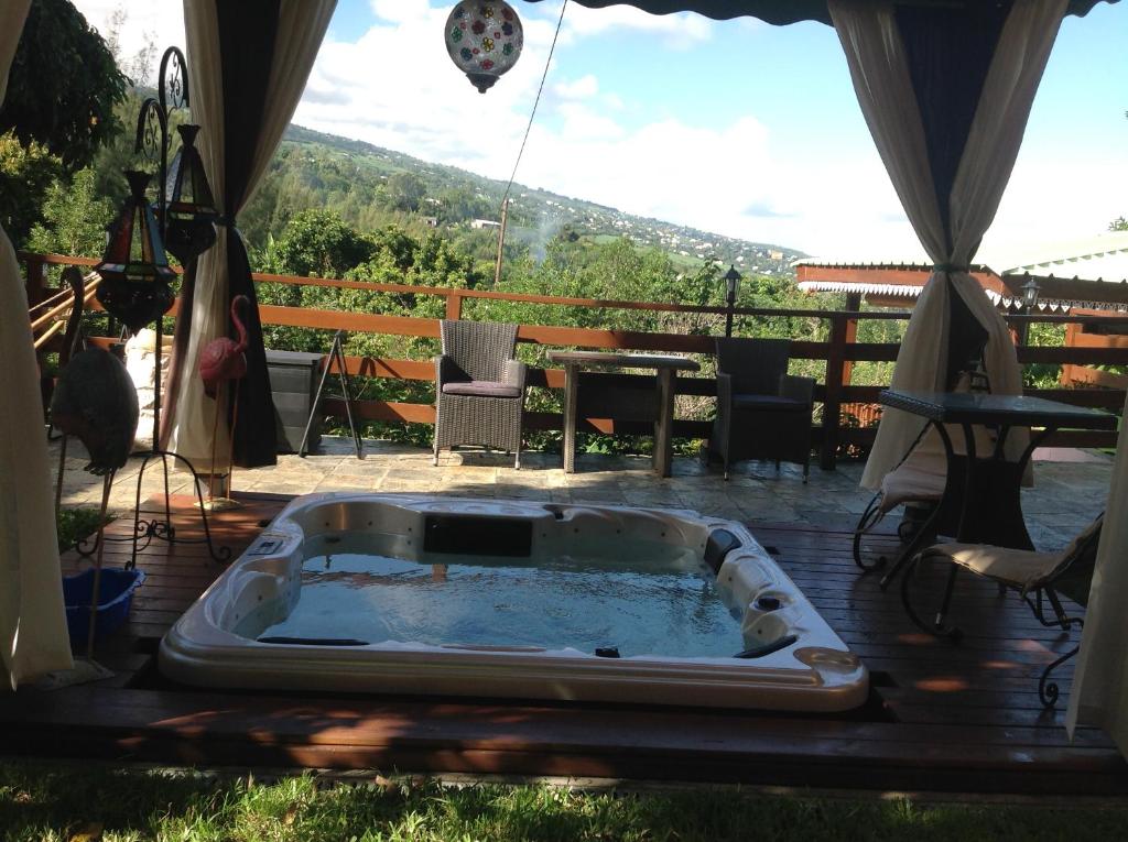 Nespecifikovaný výhled na hory nebo výhled na hory při pohledu z bed and breakfast
