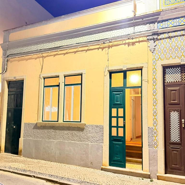 Stay in Faro Downtown
