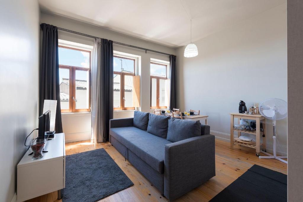Gloria Boulevard Flat