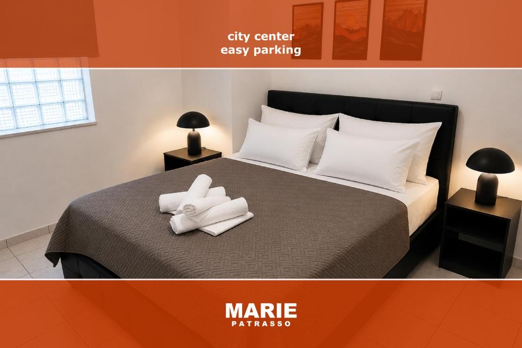 MARIE PATRASSO - Minimal apartment in the center of Patras