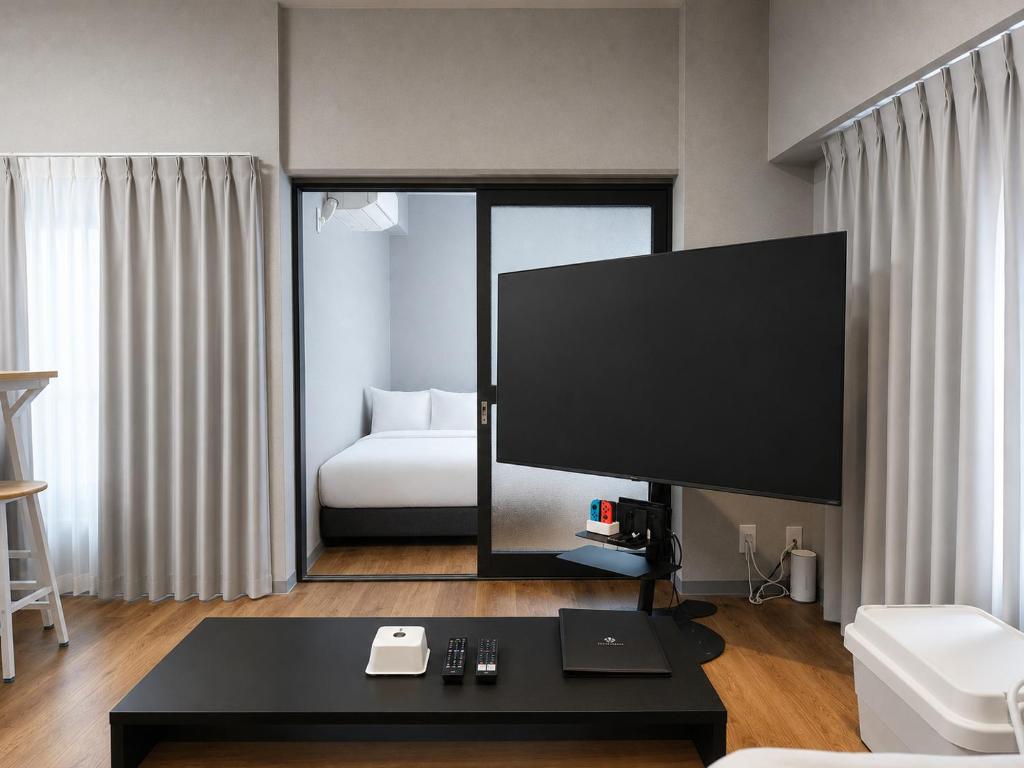 Tasone Stay OSAKA FYJ701