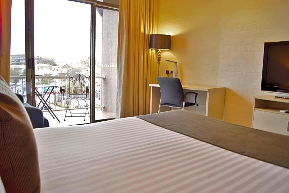 Mantra Pavilion Hotel Wagga - 