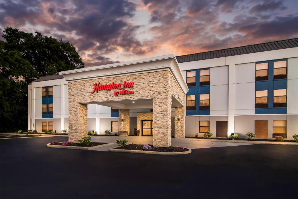 a rendering of a hampton inn hotel at Hampton Inn Portage in Portage
