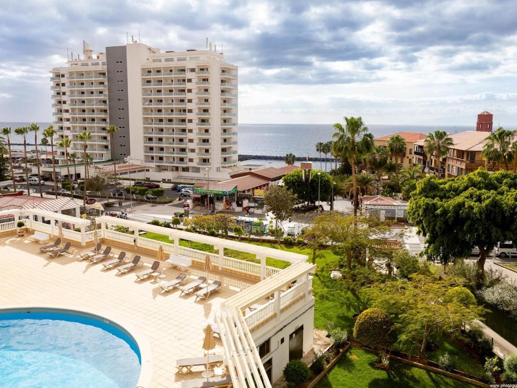 41 Copacabana Ocean View & Pool