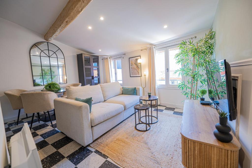 Luxe et charme authentique 4 couchages élégant au coeur du vieux Nice