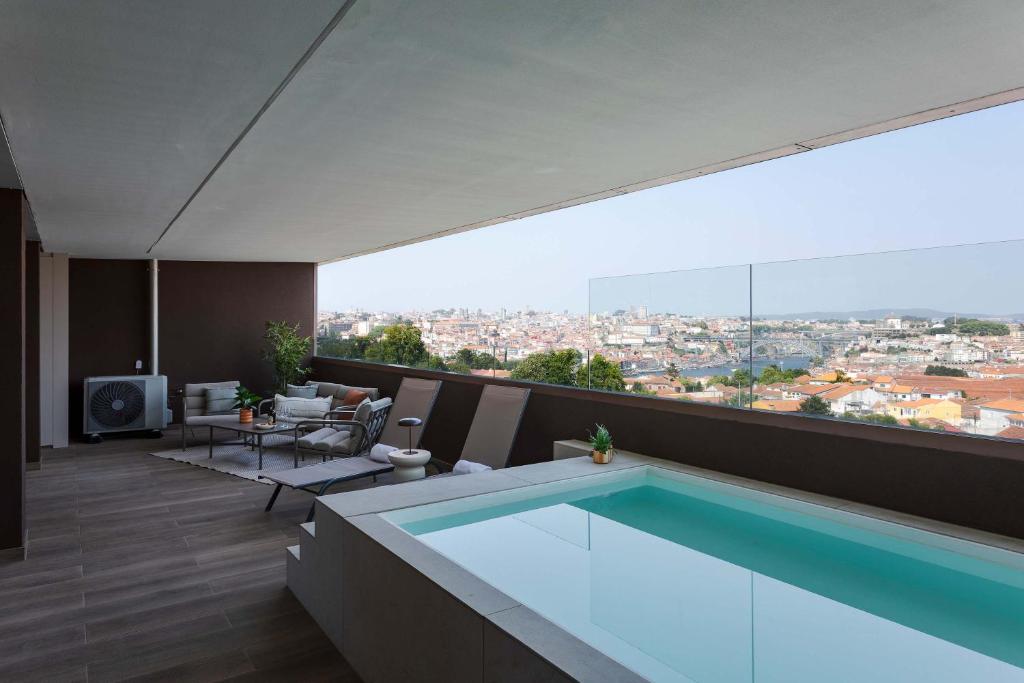 Private Heated Pool & Dom Luis Views by HostWise