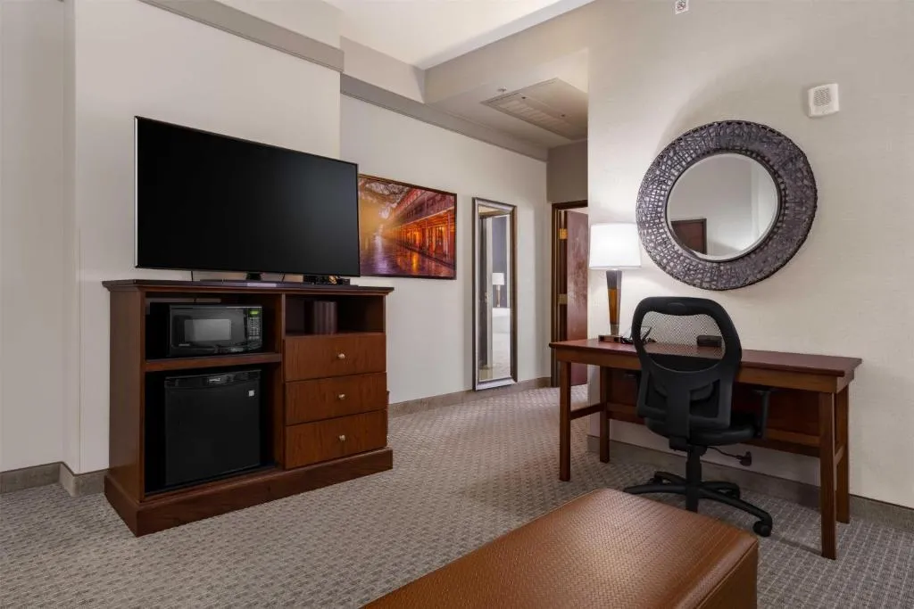 Superior King Suite with Sofa Bed