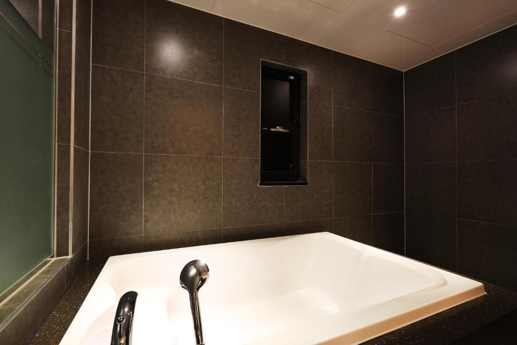 Koupelna v ubytování Bucheon SR Hotel