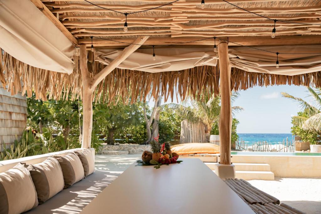 Tiki Beach Moorea , Piscine & Petit Déjeuner, Temae - hébergement à Moorea