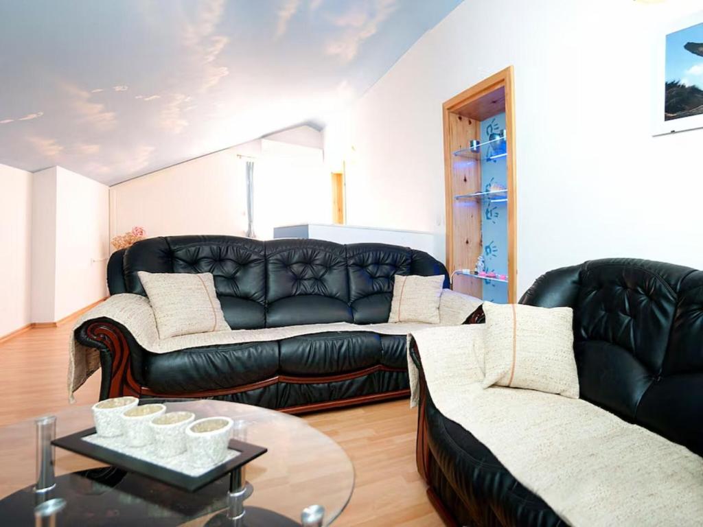 Apartments Ad Astra - Two Bedroom Apartment with Terrace and Sea View