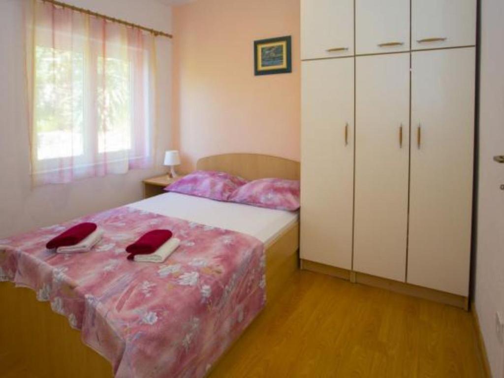 Two Bedroom Apartment With Terrace And Sea View A1