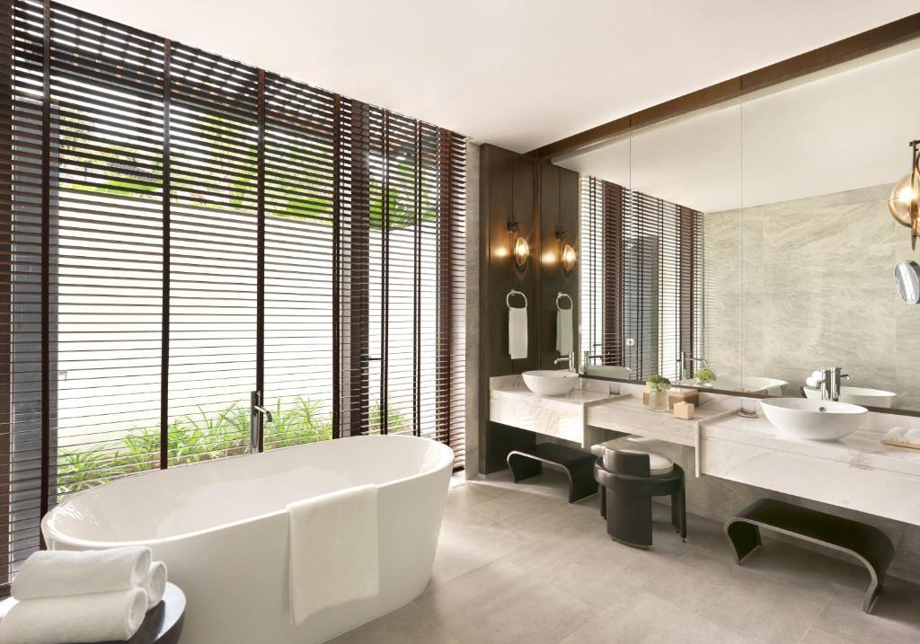 ở đâu Oceanfront Nha Trang