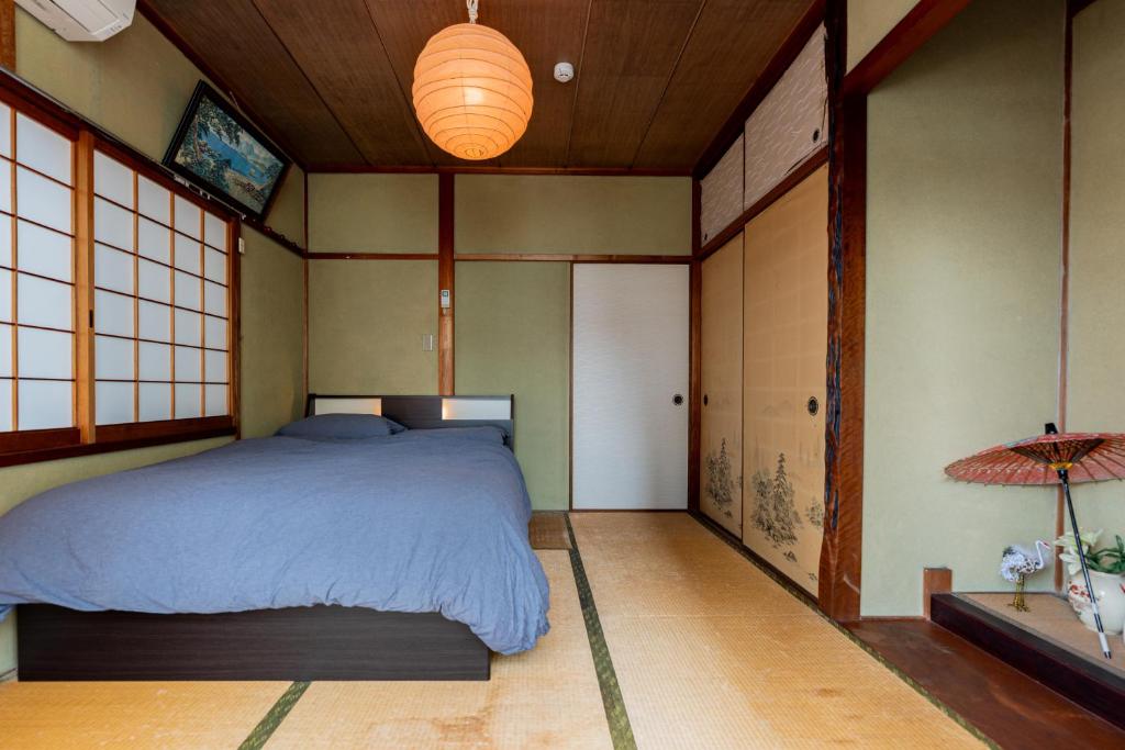 Machiya Retreat Osaka - Entire House near Osaka Station