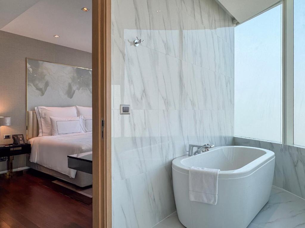 MUU Bangkok, Small Luxury Hotels of the World - 家庭套房