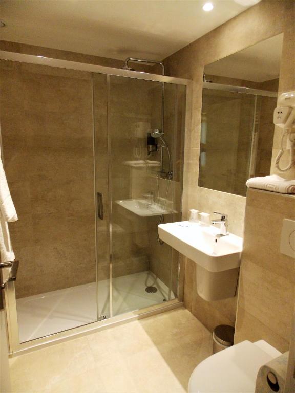 Excelsior Batignolles - Resim 3