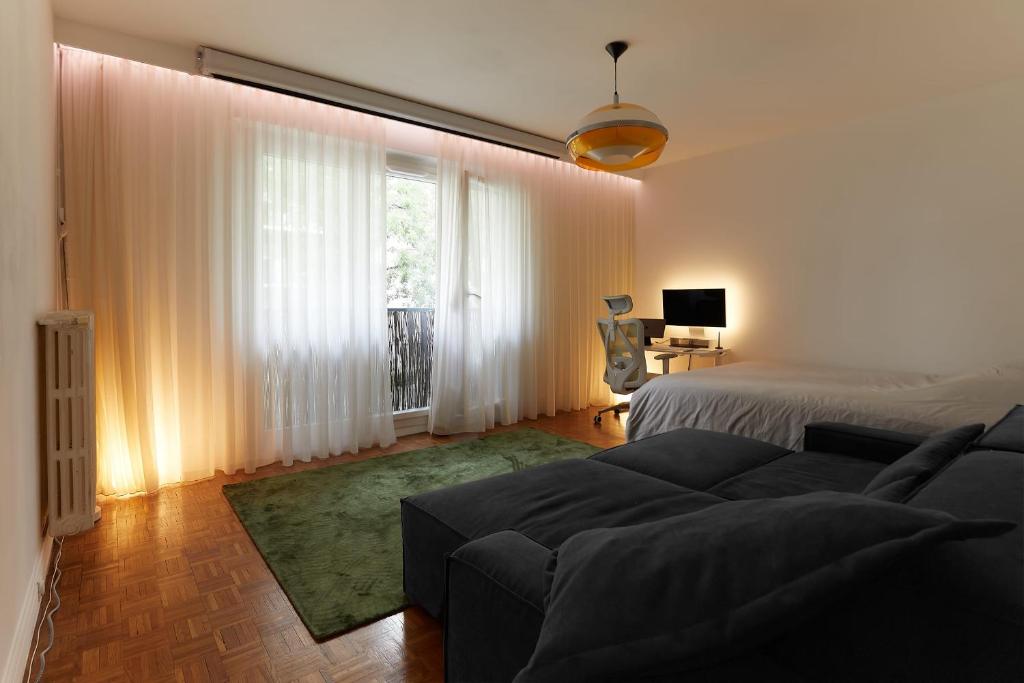 Cinema studio with projector screen near Vincennes