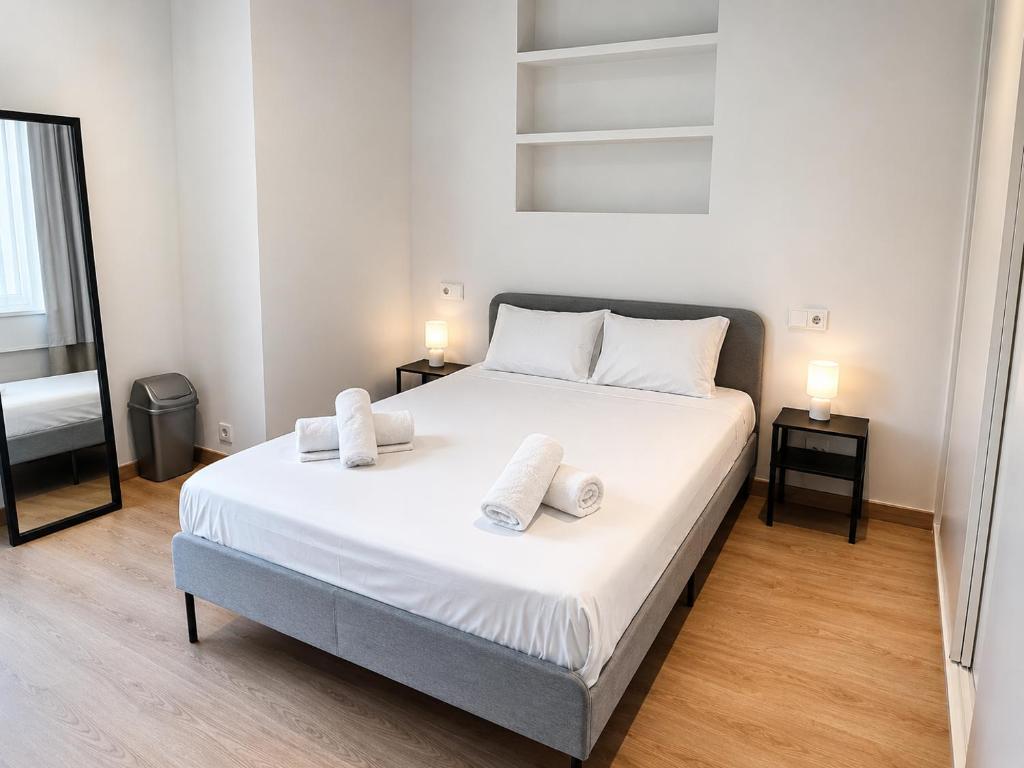 Rooms in Chamartin