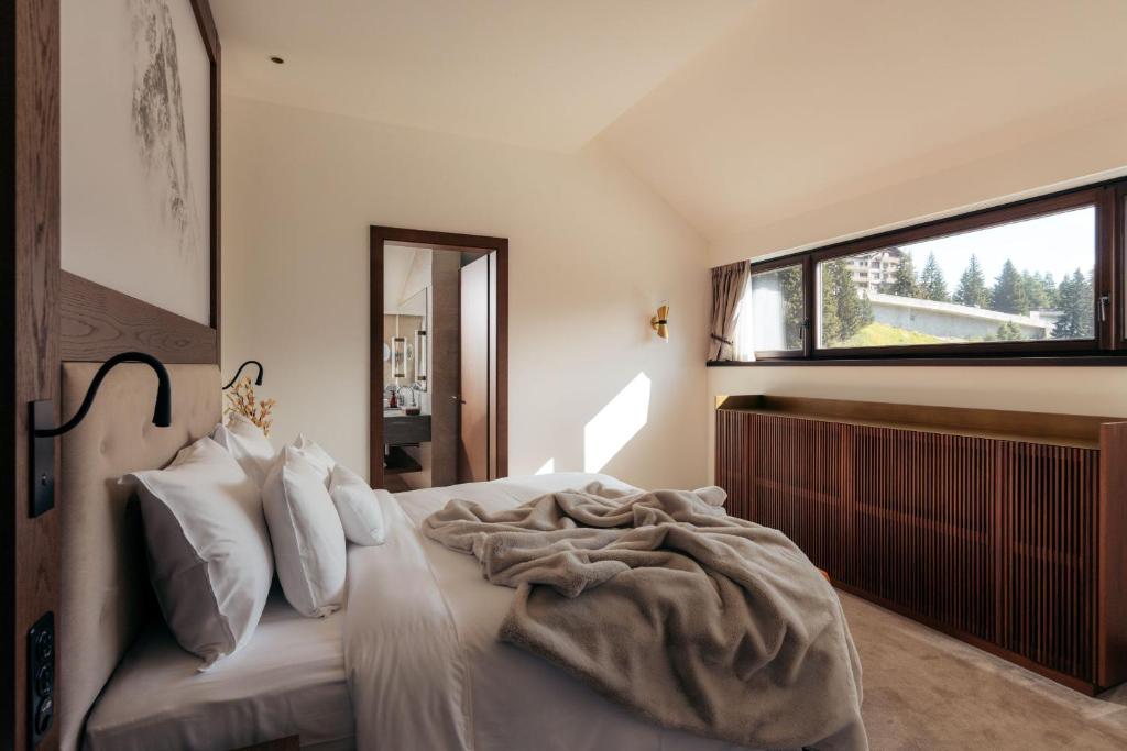 Panorama Junior Suite - historic La Margna Wing