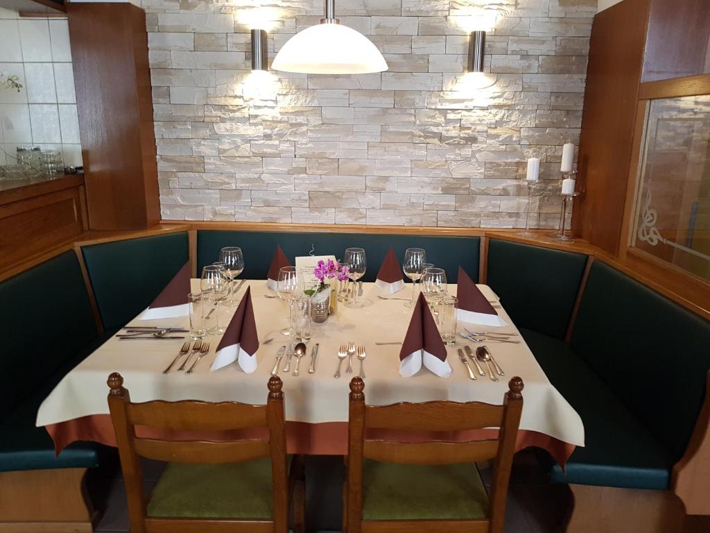 Restaurace v ubytování Gasthof Restaurant Steirereck'n