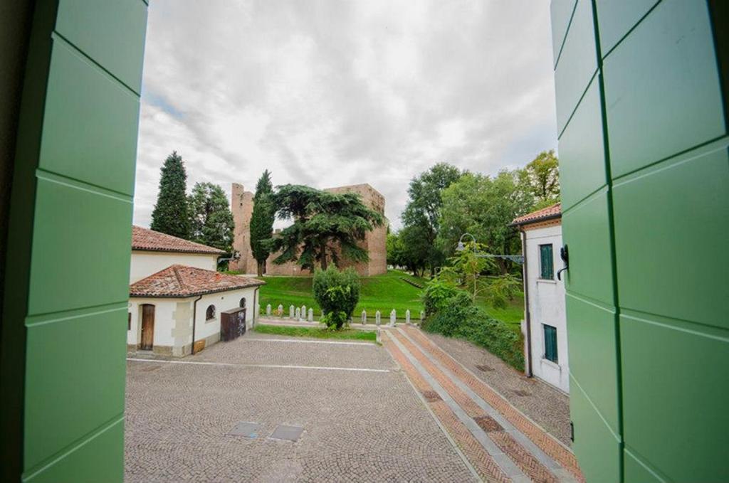 ノアーレにあるCa' degli Armatiの外からの家の景色