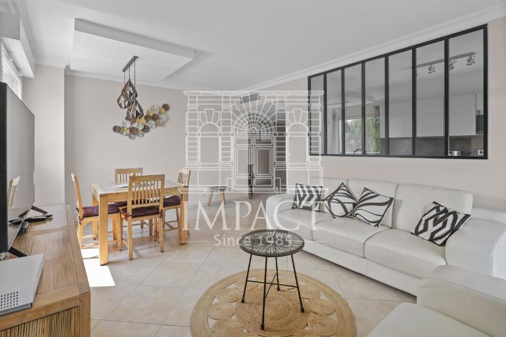 Ref 2017 Cannes Center - Apartment for rent