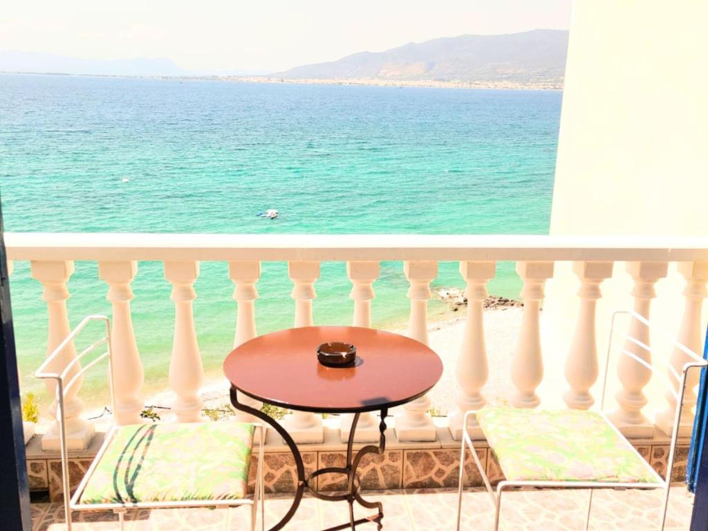 Kalamata beach retreat