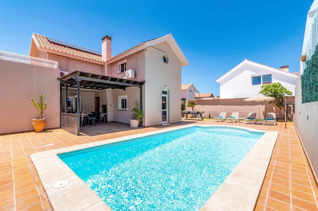 Villa Michelle by Villa Plus