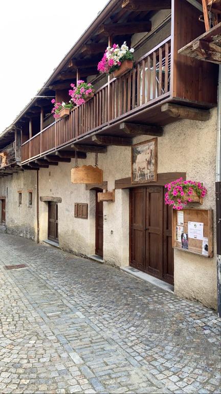 Agriturismo Le Chemin Royal - Apartamento Deluxe De Dos Dormitorios Con Balcón